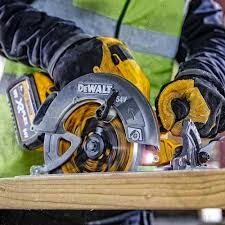 Пилы Пила дисковая  DeWALT 54В 190х30 мм (DCS578X2)