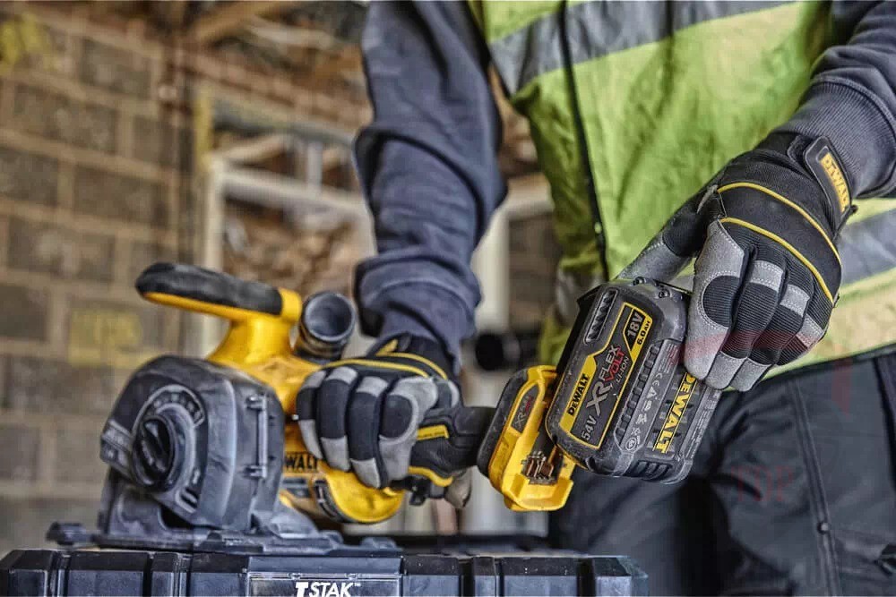 Штроборіз акумуляторний DeWALT XR FLEXVOLT Li-lon 54В (DCG200NT) - Фото №4