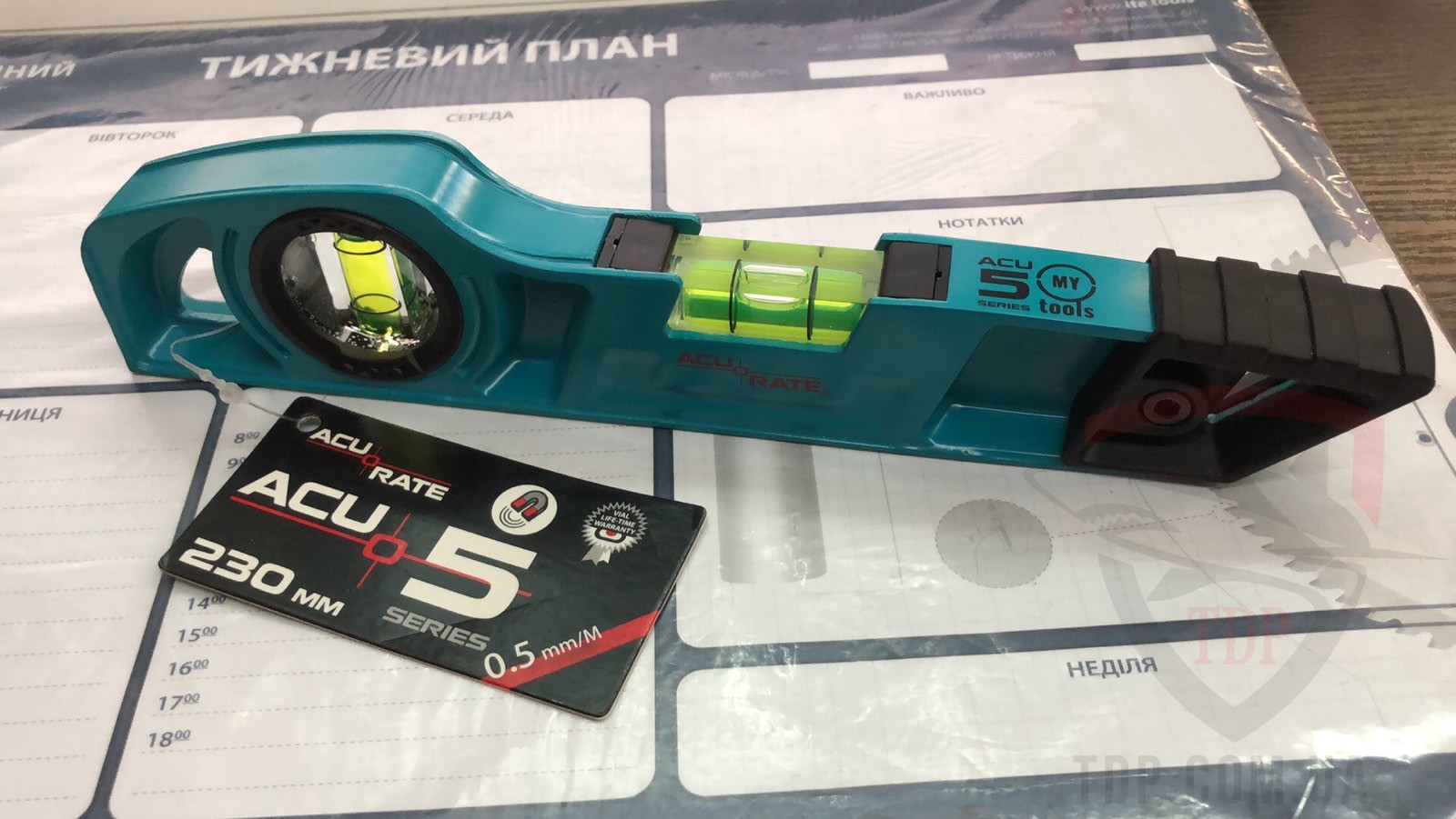 Уровень строительный литой Acurate ACU5-600 600мм