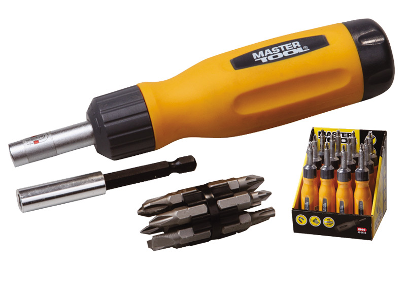 Отвертка MASTERTOOL 40-0518 с трещоткой + 12 насадок