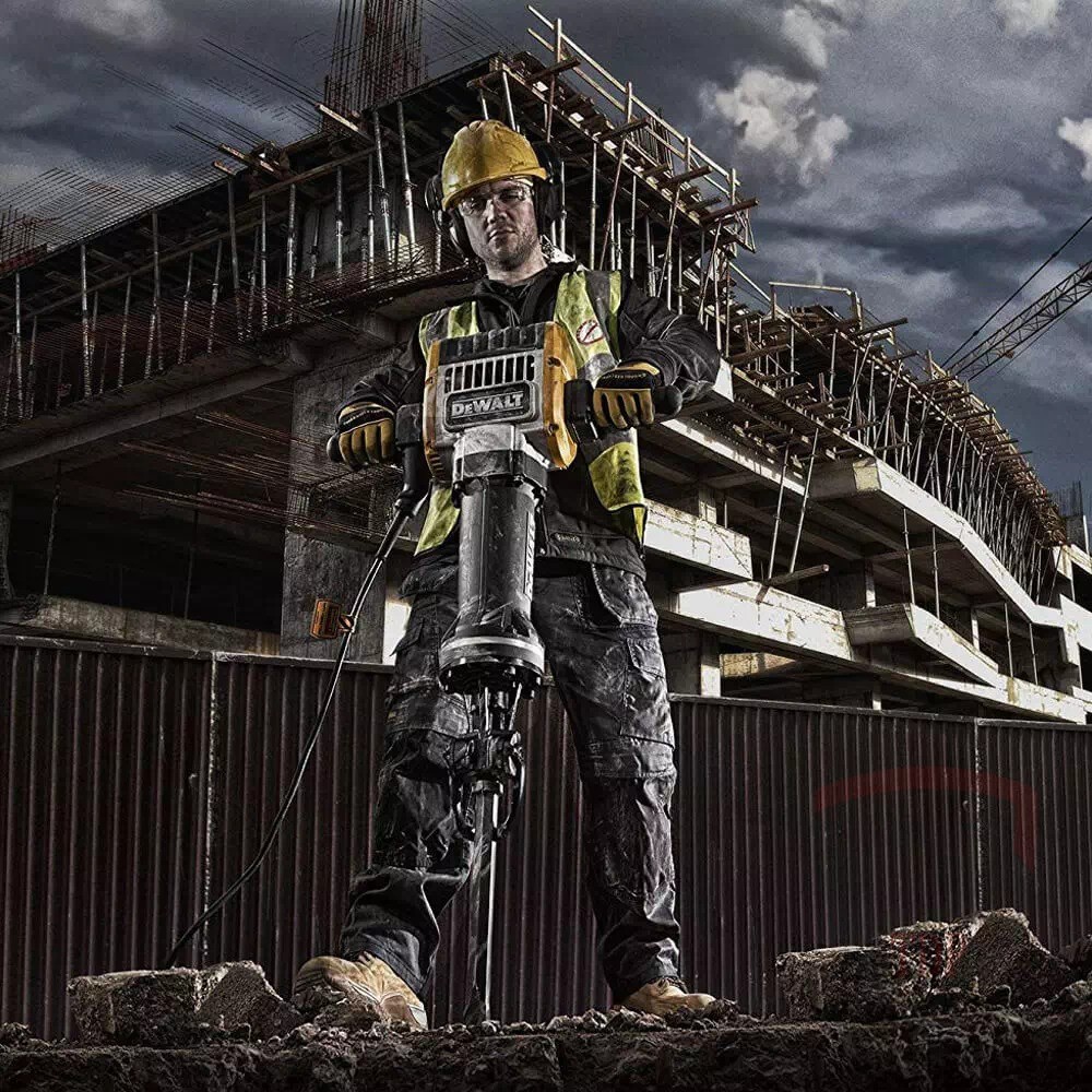 Молоток відбійний мережевий DeWALT 2100 Bт (D25981) - Фото №4