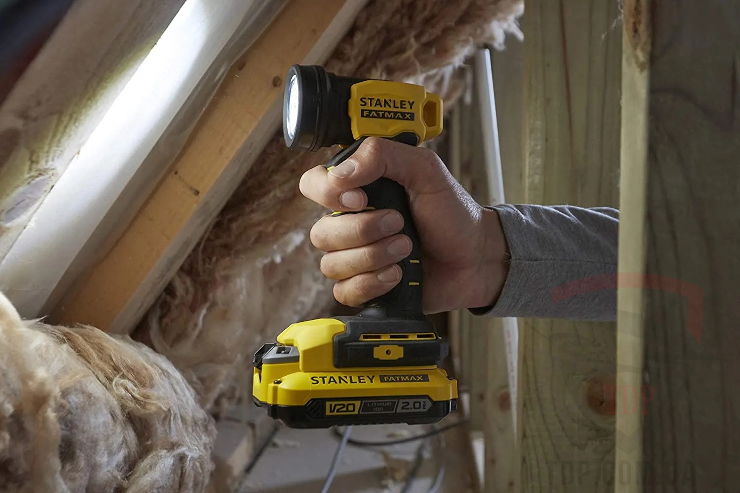 Ліхтар світлодіодний акумуляторний Stanley FatMax 18В XR Li-Ion (SFMCL020B) - Фото №3
