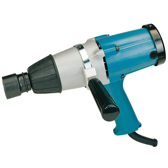 Ударный гайковерт Makita 6906