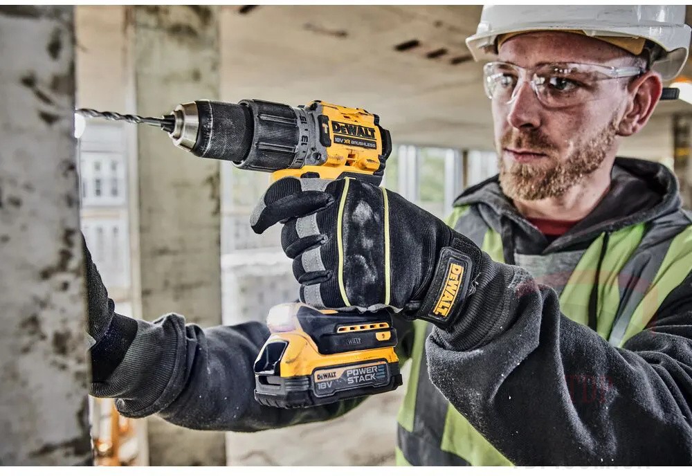 Дриль-шурупокрут DeWALT ударний XR Li-Ion PowerStack 18В (DCD805E2T) - Фото №2